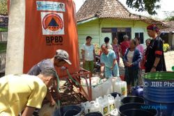 KEKERINGAN PONOROGO : 2 Bulan, 1,35 Juta Liter Air Didistribusikan untuk Warga 7 Kecamatan