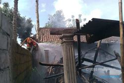 KEBAKARAN BOYOLALI : Api Melumat Kayu Bernilai Jutaan Rupiah di Gudang Warga Banyudono