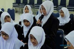 KAMPUS DI SEMARANG : Bea Cukai Kuliahi Mahasiswa Magistra Utama