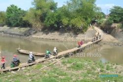 Jembatan Cinta 30 Meter di Mangir Lor Hanyut Terbawa Arus Sungai Progo