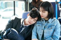 DRAMA KOREA : Lee Jong Suk dan Suzy Mesra, Rating While You Were Sleeping Melesat