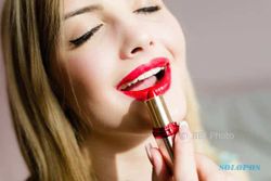 TIPS KECANTIKAN: Ini Dia 7 Fakta Lipstik yang Harus Diketahui