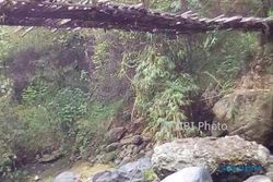 INFRASTRUKTUR SEMARANG : Hampir Putus, Begini Kondisi Jembatan Penghubung Banyumanik-Gunungpati