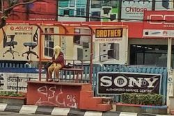 TRANSPORTASI SEMARANG : Memprihatinkan! Begini Kondisi Selter BRT di Pandanaran