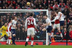 LIGA INGGRIS : Tottenham Kalah, Pochettino Soroti Gol Pertama Arsenal