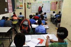 Tolak Terapkan Kurikulum Israel, Sekolah TK di Palestina Digerebek