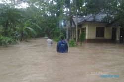 BANJIR KLATEN : Limpasan Kali Dengkeng Genangi 8 Desa di Bayat