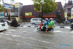 Sampai April, Jogja Berpotensi Hujan Lebat Disertai Petir dan Angin Kencang