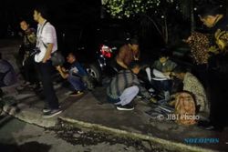 JOKOWI MANTU : Fotografer Dadakan Raup Untung dari Tamu VIP Kahiyang-Bobby di Manahan