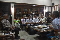 Gubernur Ganjar Pranowo Tetapkan UMK 2018 Lewat Dialog
