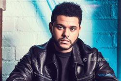 The Weeknd Boyong 8 Piala Billboard Music Awards 2021