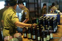 211 Botol Miras Disita dari Sebuah Kafe di Babarsari