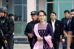 Akhirnya, Aung San Suu Kyi Kunjungi Lokasi Konflik di Rakhine