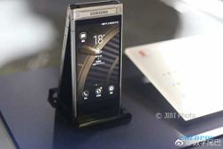Samsung  Bikin Smartphone Flip yang Tak Kalah Canggih dengan Galaxy Note 8