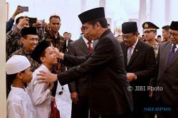 Jokowi Peringati Maulid Nabi Bersama Anak Yatim Piatu di Bogor