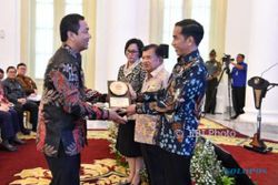 PRESTASI SEMARANG : Semarang Diganjar Presiden Dana Rakca