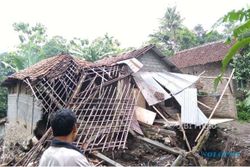 Tak Punya Material, Rumah Marsudi yang Ambruk akibat Badai Cempaka Belum Dibangun Kembali