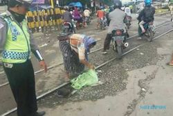 INFRASTRUKTUR DEMAK : Ini Usulan Ganjar untuk Jalan Rusak di Dekat Pasar Ganefo