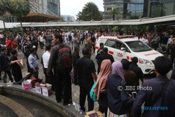 Inilah Foto-Foto Runtuhnya Selasar Gedung BEI Jakarta