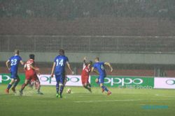 Stadion Maguwoharjo Tergenang saat Laga Indonesia Selection VS Islandia, Ini Tanggapan Pengelola