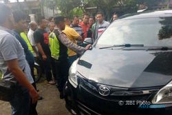 Mobil Curian Ditemukan Terparkir di Jl. Imam Bonjol Ponorogo