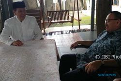 PILKADA 2018 : Ke Mantan Gubernur Jateng Ini, Sudirman Said Menimba Ilmu