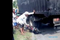 KECELAKAAN SEMARANG : Tabrakan Karambol di Jl. Hanoman Telan 4 Korban