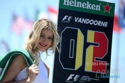 FORMULA 1 2018: Wah, Formula 1 Hilangkan Grid Girl Mulai Musim Ini