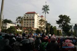 Tiga Jalan Utama Solo Macet Parah saat Kirab Boyong Kedhaton
