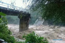 2 Jembatan Putus, Desa di Perbatasan Pekalongan-Pemalang Terendam Banjir