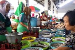 HARGA KEBUTUHAN POKOK : Gelombang Tinggi Dongkrak Harga Ikan