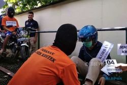 Rekonstruksi Kasus Mahasiswi UNS Dilempar ke Kali Opak, Pelaku Sudah Rencanakan Aksinya