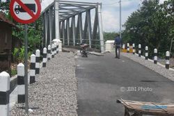 INFRASTRUKTUR SUKOHARJO : Jembatan Lengking Dibuka, Warga Berharap Jalannya Juga Diperbaiki