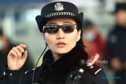 Keren! Polisi Tiongkok Dibekali Kacamata Canggih untuk Tangkap Penjahat