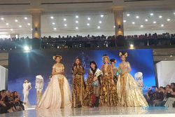 Jogja Fashion Festifal 2018 Bertabur Karya Desainer Ternama