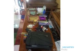 Polisi Temukan Printer dan Alat Sablon saat Geledah Rumah Pengedar Upal Sragen