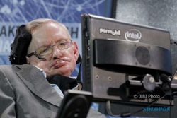 Percetakan di China Terima Pesanan 1 Miliar Buku Stephen Hawking