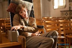 Karakter Stephen Hawking Disebut Paling Menginspirasi