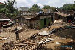 PENANGANAN BANJIR SOLO: Warga Terdampak Penanganan Banjir Solo di Nusukan Pilih Tunggu Rumah Baru Jadi