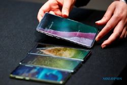 Samsung Siap Bikin Smartphone Pertama dengan Kamera "Under Display"