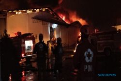 Diawali Dentuman Keras, Gudang Kapas PT Sritex Sukoharjo Terbakar