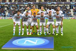Napoli Lompati Juventus Seusai Tundukkan Torino 2-0