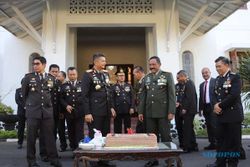 Polda Jateng Beri Pangdam Diponegoro Kejutan HUT TNI