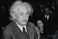 Tidur Hingga 10 Jam Sehari, Ini Kebiasaan Unik Albert Einstein Semasa Hidup
