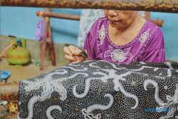 Mengenal Go Tik Swan yang Diklaim Penemu Batik Pertama di Indonesia dari Solo