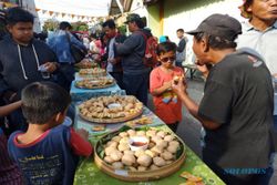 18.000 Potong Tahu Dibagikan Gratis di Kartasura Sukoharjo, Ludes Dalam Sekejap