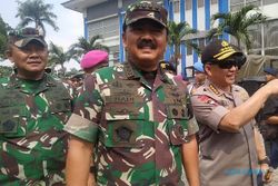 Panglima TNI & Kapolri Kelilingi Gedung DPR Demi Amankan Pelantikan Presiden