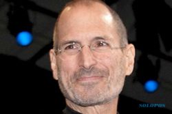 Surat Lamaran Kerja Steve Jobs Laku Terjual Rp3,2 Miliar