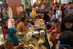 Lestarikan Warisan Lokal, The Sunan Hotel Solo Gelar Festival Jajanan Tradisional