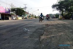 2 Warga Tergeletak Tak Bernyawa di Jalan Sragen-Ngawi, Diduga Korban Tabrak Lari